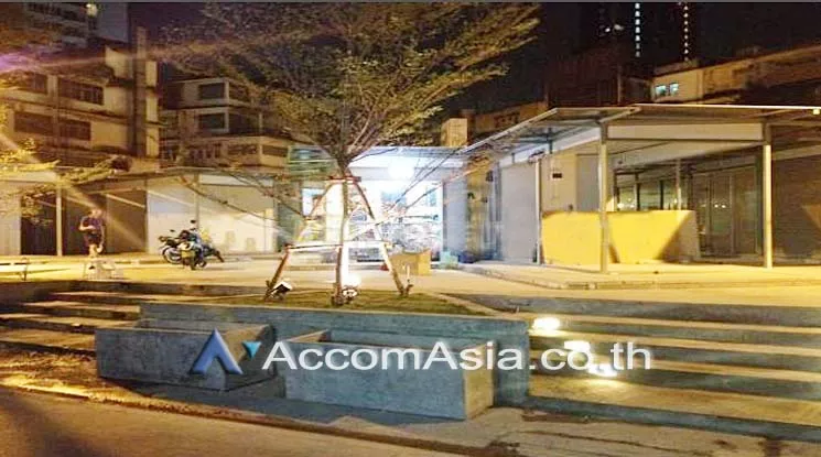  1  Office Space For Sale in Sukhumvit ,Bangkok BTS Phra khanong AA14200